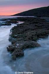 Unusual sunset at Dunraven Bay, Southerndown, South Wales... by David Stephens 